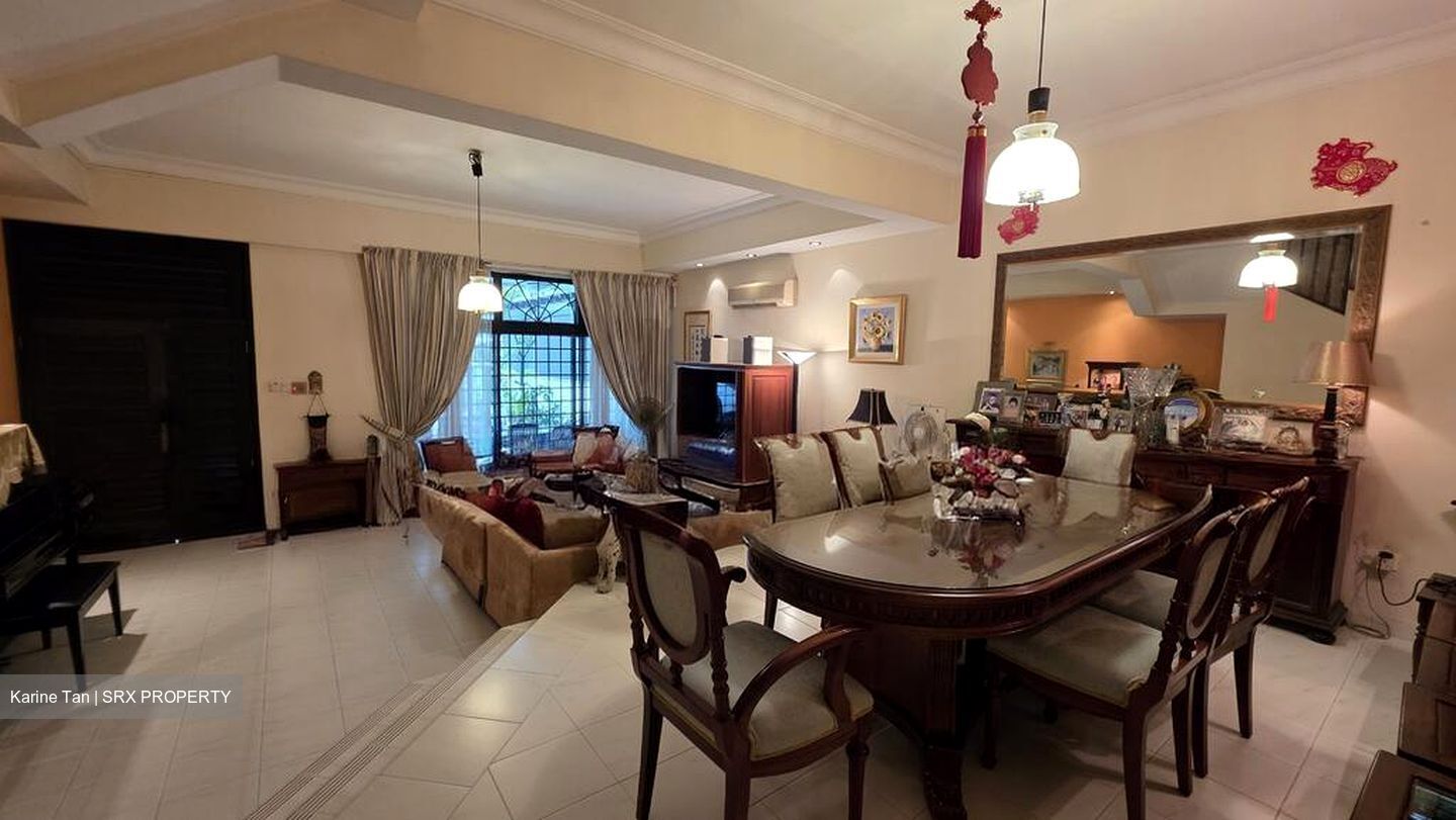 Chwee Chian View (D5), Terrace #568357601